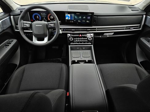 New 2026 Hyundai Santa Fe SE FWD image 13
