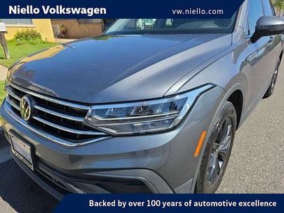 Used 2024 Volkswagen Tiguan SE