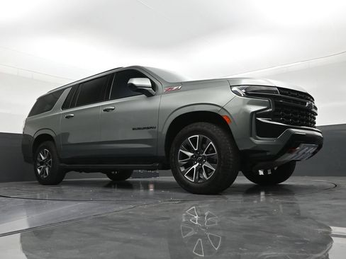 Used 2023 Chevrolet Suburban Z71 AWD/4WD image 26