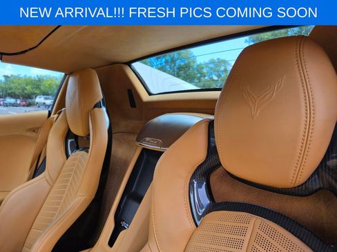 Used 2021 Chevrolet Corvette Stingray Premium Conv w/ Z51 Performance Package image 13