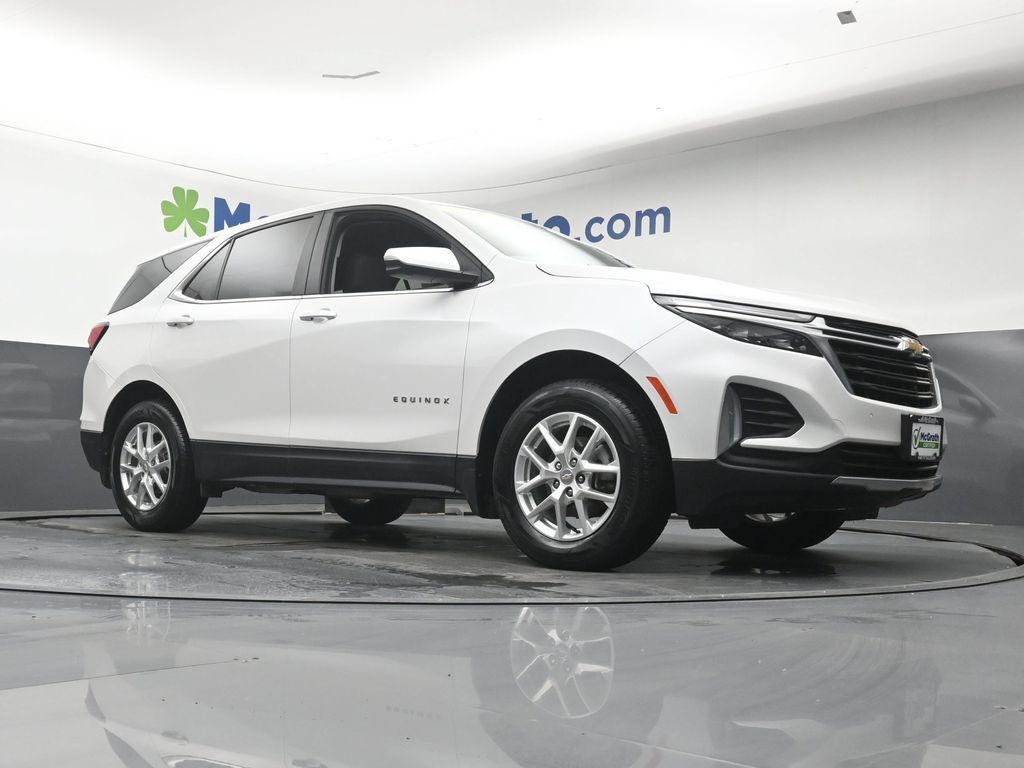 Used 2024 Chevrolet Equinox LT AWD/4WD image 26