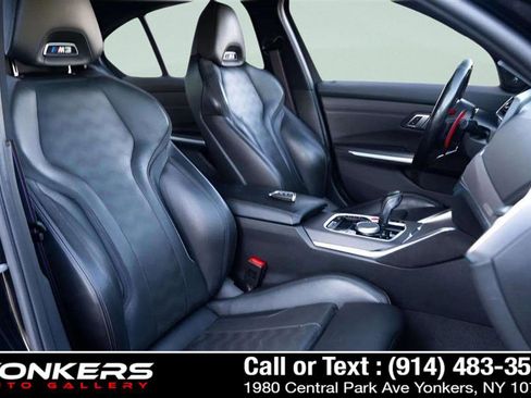 Used 2022 BMW M3 Competition w/ M Carbon Exterior Package image 33