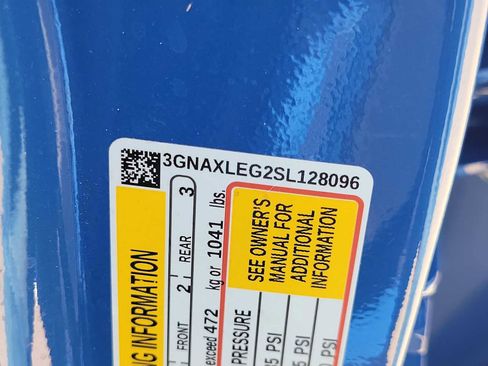 Used 2025 Chevrolet Equinox RS w/ Safety and Technology Package image 17