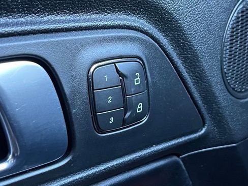 Used 2019 Ford Mustang GT Premium w/ Equipment Group 401A image 20