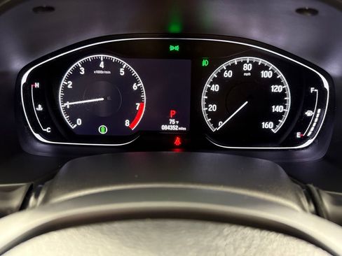 Used 2018 Honda Accord Touring image 13