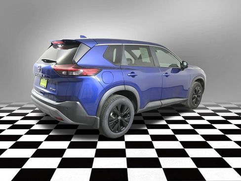 Used 2022 Nissan Rogue SV AWD/4WD image 8