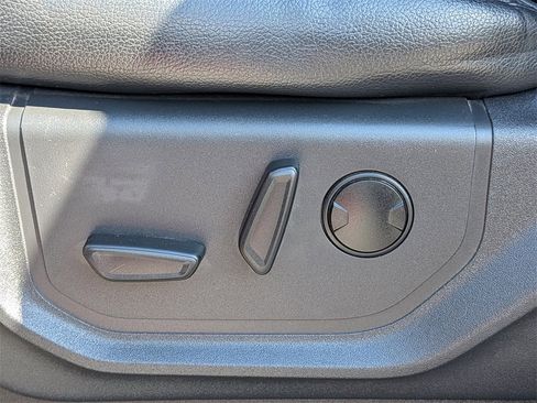 Used 2022 Ford F250 Lariat w/ Lariat Ultimate Package image 20