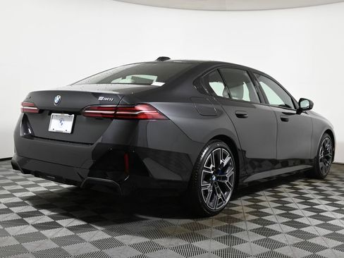 New 2026 BMW 530i xDrive w/ M Sport Package image 7