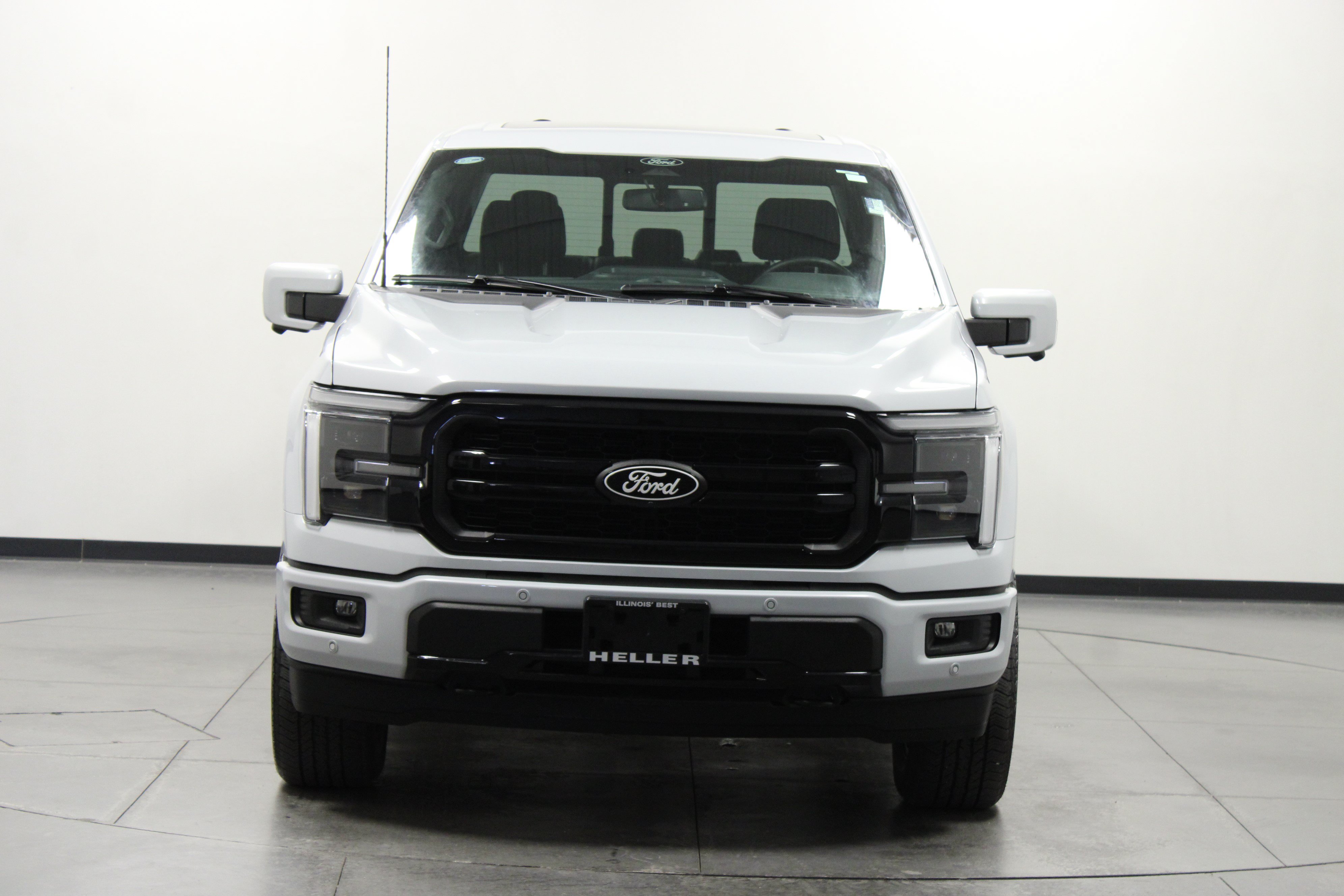 Used 2025 Ford F150 Lariat AWD/4WD image 9