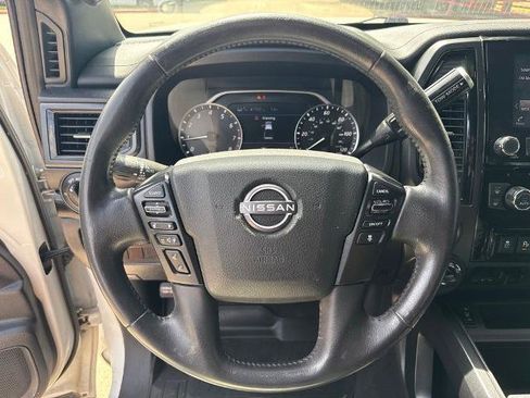 Certified 2023 Nissan Titan SV w/ SV Convenience Package AWD/4WD image 12