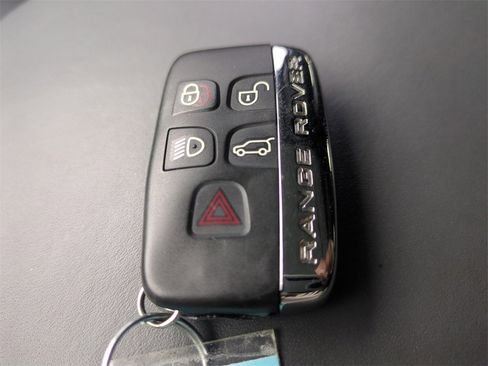 Used 2015 Land Rover Range Rover Sport Supercharged image 34