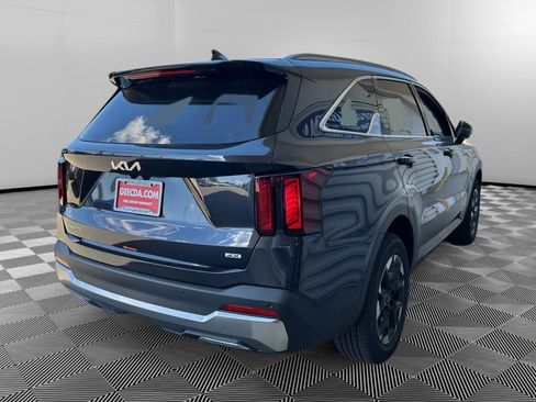 New 2026 Kia Sorento S AWD/4WD image 4