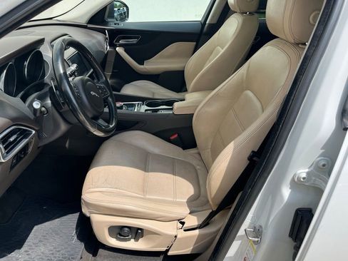 Used 2017 Jaguar F-PACE Prestige AWD/4WD image 14