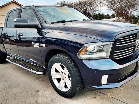 Used 2014 RAM 1500 Sport image 11