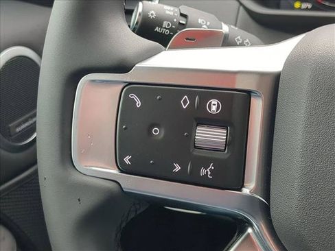 New 2026 Land Rover Discovery S AWD/4WD image 13