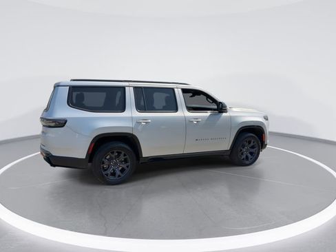 New 2026 Jeep Grand Wagoneer Limited AWD/4WD image 8