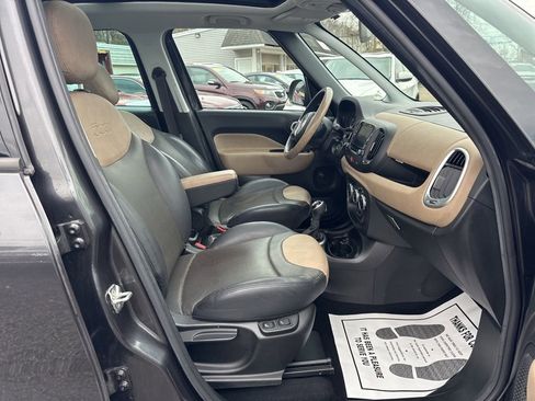 Used 2016 FIAT 500L Lounge image 32