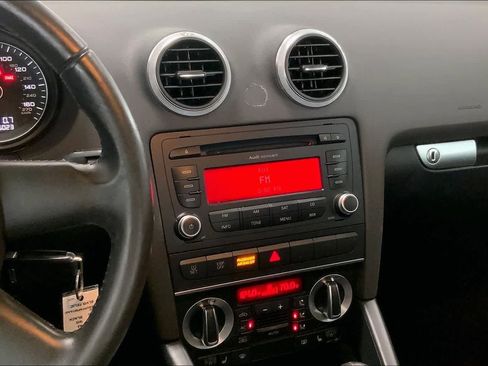 Used 2010 Audi A3 2.0T Premium image 13