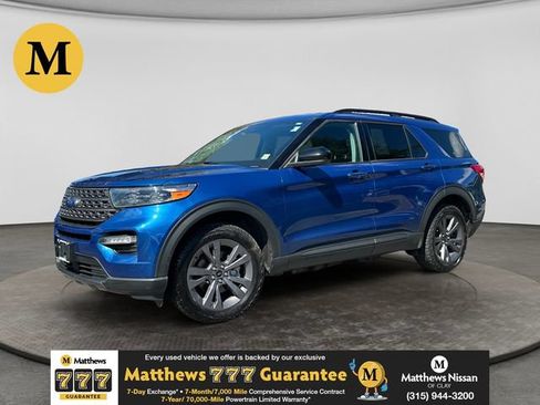 Used 2022 Ford Explorer XLT w/ Equipment Group 202A AWD/4WD image 1