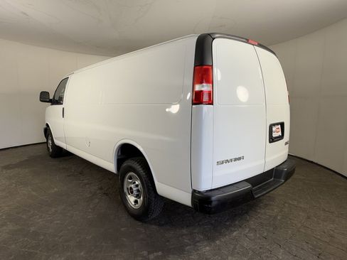 Used 2023 GMC Savana 2500 Extended image 5