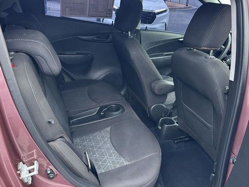 Used 2019 Chevrolet Spark LT image 11