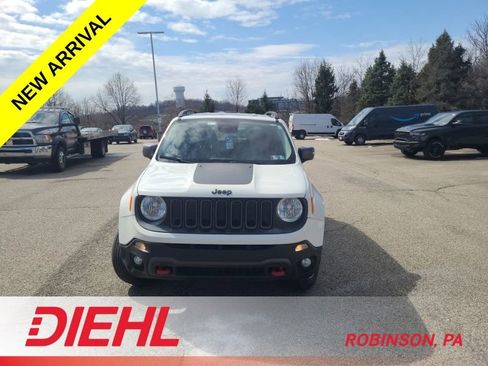Used 2016 Jeep Renegade Trailhawk w/ Cold Weather Group image 2