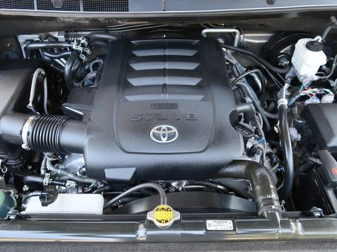 Used 2012 Toyota Sequoia Platinum AWD/4WD image 51