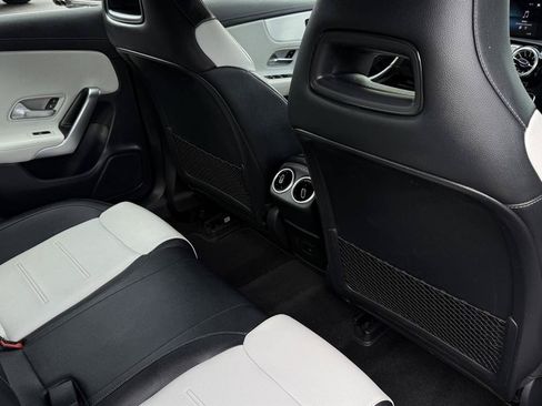 Used 2023 Mercedes-Benz CLA 250 4MATIC image 37