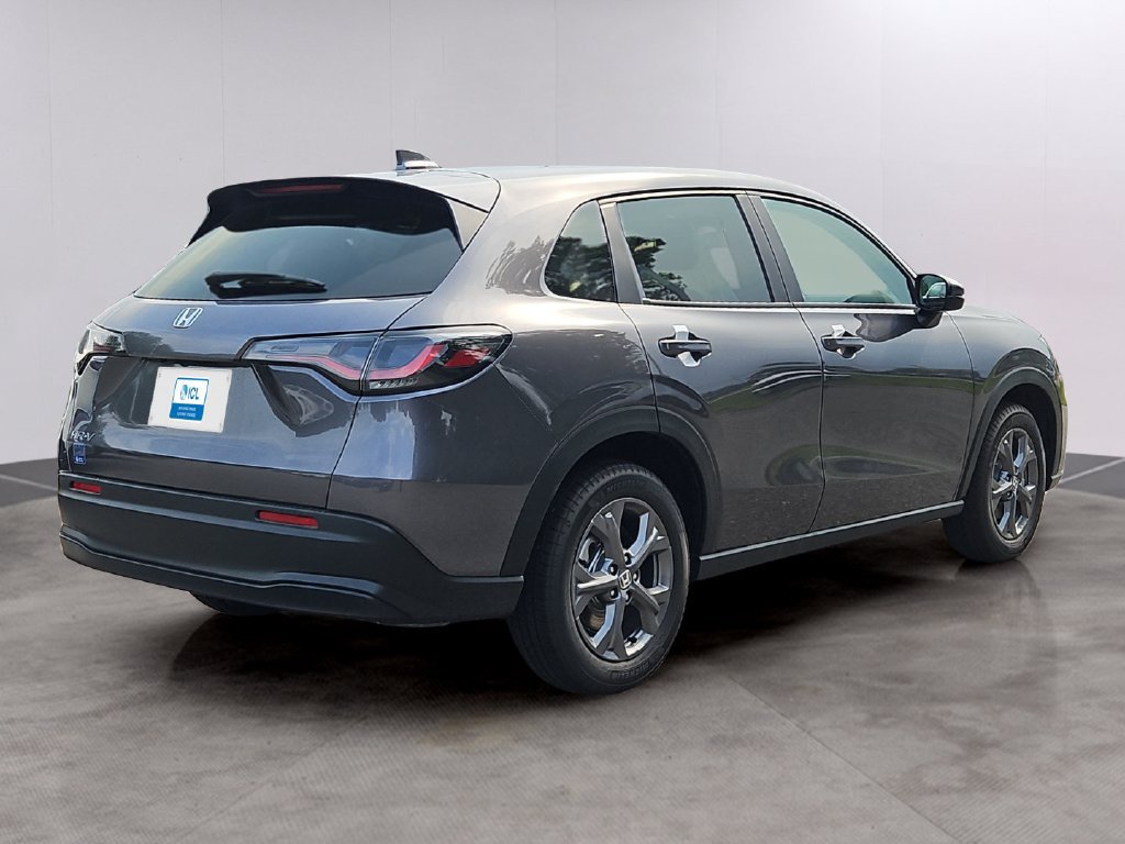 New 2027 Honda HR-V LX image 3