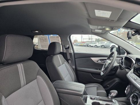 Used 2024 Chevrolet Blazer LT w/ Convenience Package image 18