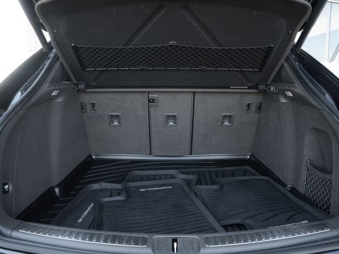 Used 2019 Porsche Macan S image 31