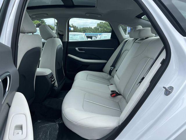New 2026 Hyundai Sonata SEL FWD image 5