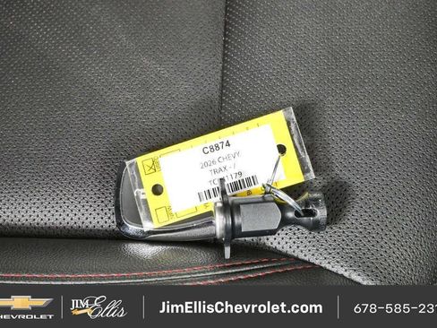 Certified 2026 Chevrolet Trax RS w/ Driver Confidence Package FWD image 34