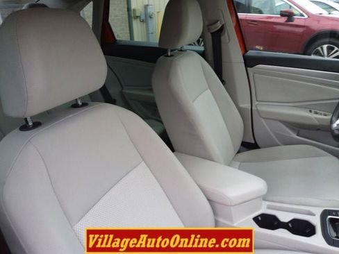 Used 2019 Volkswagen Jetta S w/ Driver Assistance Package image 29