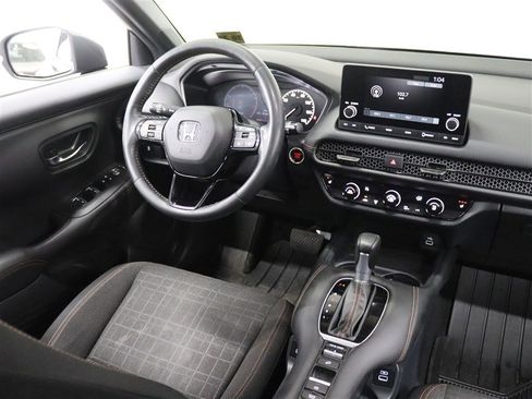 Used 2023 Honda HR-V Sport image 17