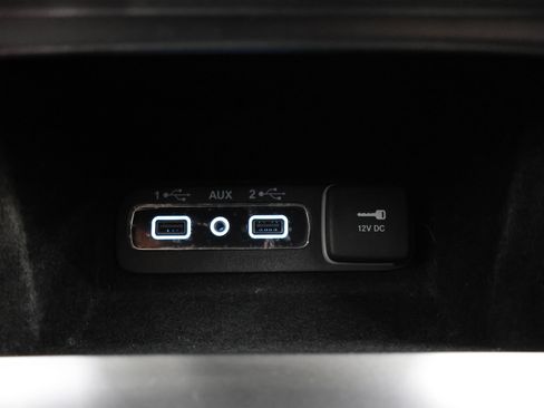 Used 2018 Jeep Grand Cherokee Altitude AWD/4WD image 46
