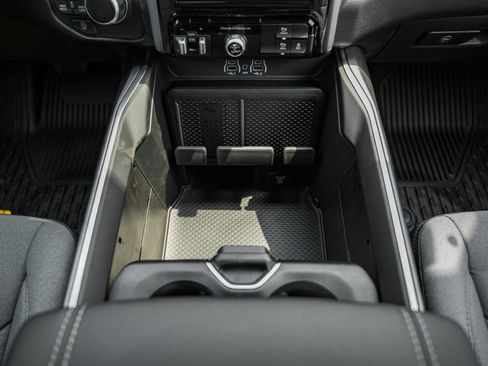 New 2025 RAM 1500 Big Horn image 29