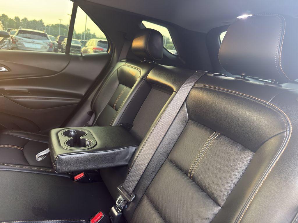 Certified 2024 Chevrolet Equinox Premier AWD/4WD image 33