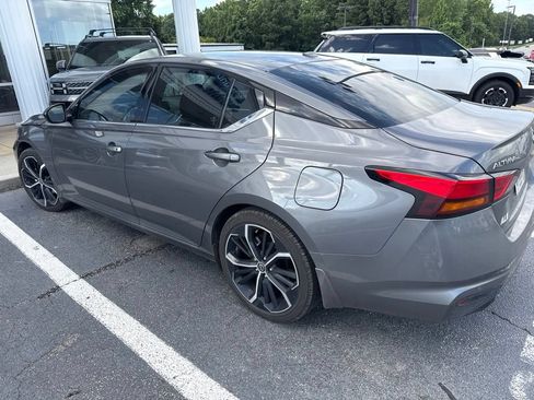 Used 2025 Nissan Altima 2.5 SR FWD image 5