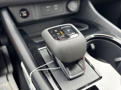 New 2026 Nissan Rogue SV AWD/4WD image 21