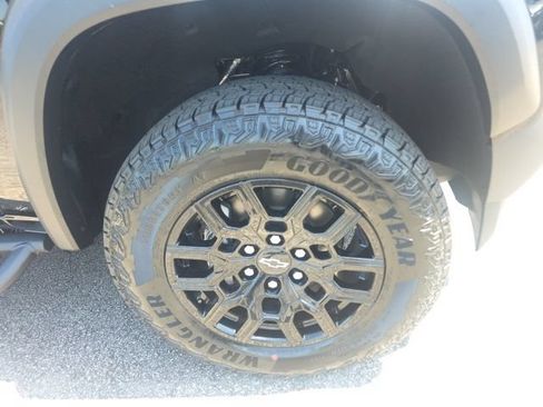 New 2026 Chevrolet Colorado Trail Boss AWD/4WD image 9