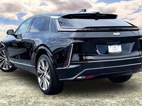 Used 2024 Cadillac Lyriq Luxury w/ Nappa Leather Package RWD image 4
