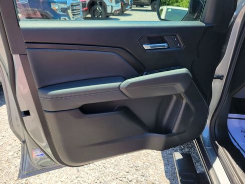New 2026 GMC Canyon Elevation w/ Convenience Package RWD image 23