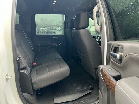 Used 2022 GMC Sierra 3500 SLE w/ Remote Start Package image 11