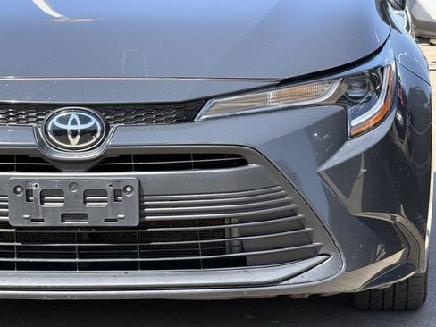 Used 2024 Toyota Corolla LE FWD image 9