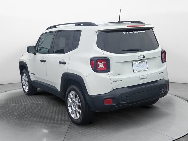 Used 2021 Jeep Renegade Sport w/ Sport Appearance Group AWD/4WD image 3