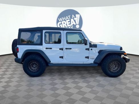 Used 2021 Jeep Wrangler Unlimited Sport AWD/4WD image 4