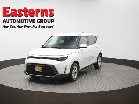 Used 2024 Kia Soul LX w/ Option Group 015 FWD image 54