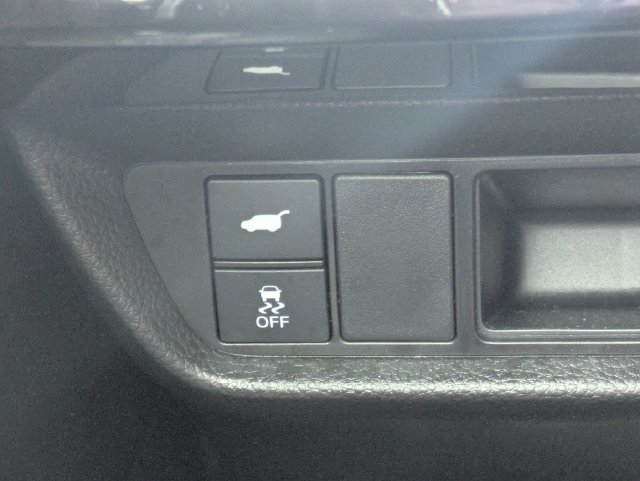 Certified 2025 Acura ADX FWD image 28
