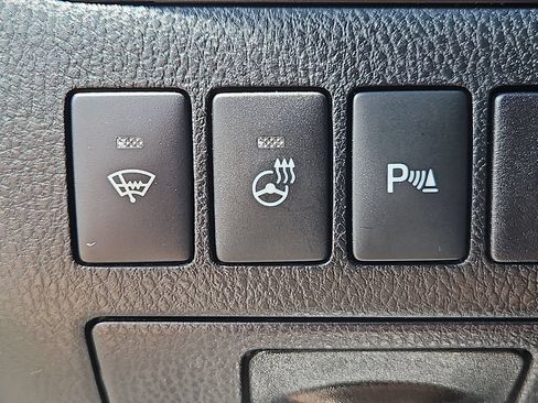 Used 2019 Toyota Highlander Limited Platinum AWD/4WD image 21
